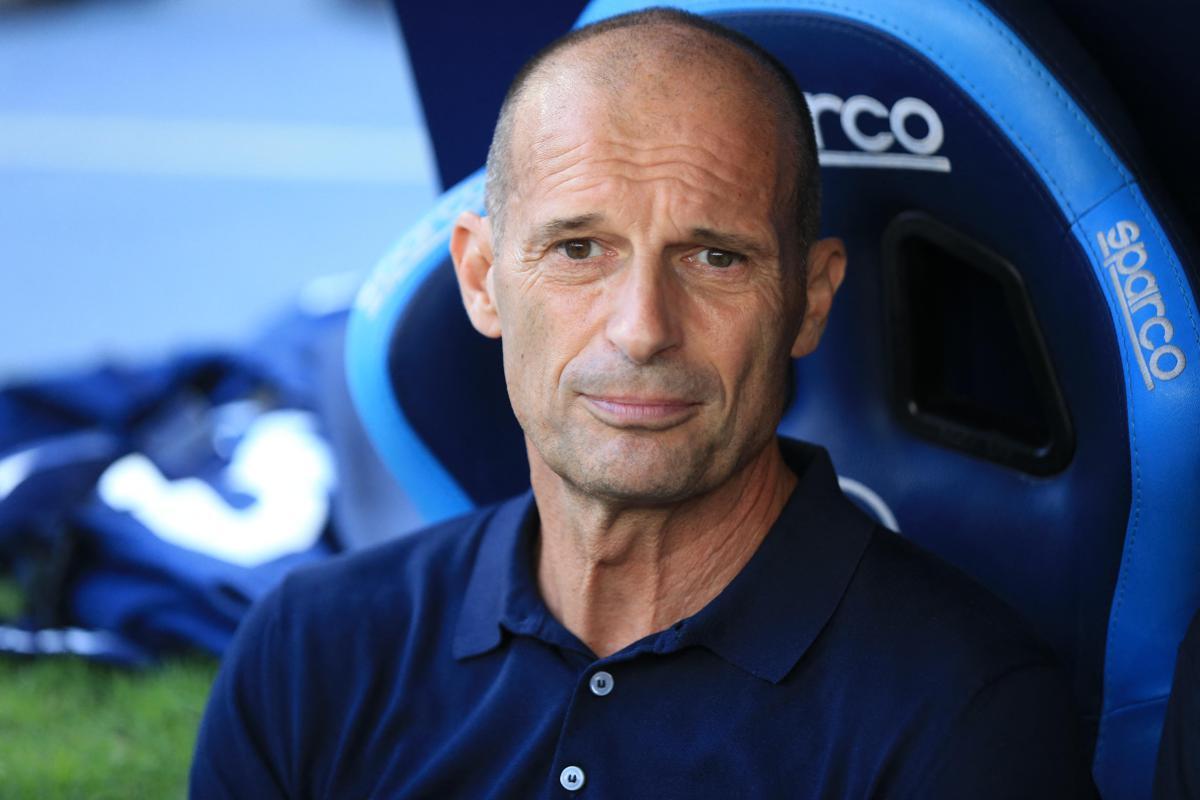 Napoli, tifosi furiosi con Allegri: "Troppo presto per dimettersi?" - 
