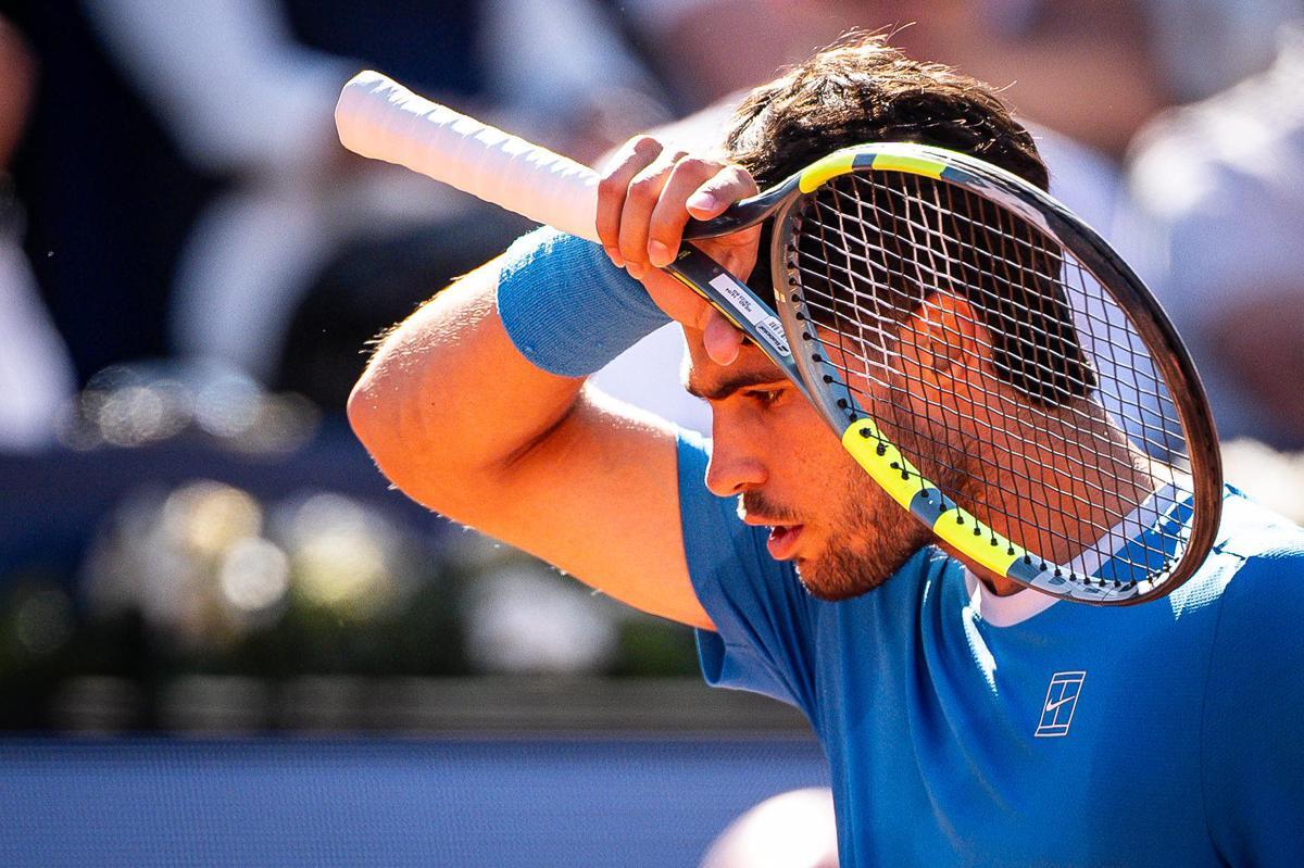 Alcaraz, accoglienza da brividi agli Us Open: Carlos si emoziona al ritorno in campo - Video - 