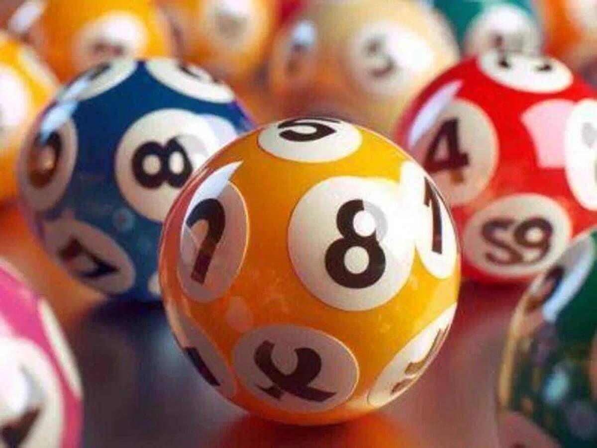 SuperEnalotto, estrazione numeri combinazione vincente oggi 8 agosto. A Melfi il 5+1 da 650mila euro - 