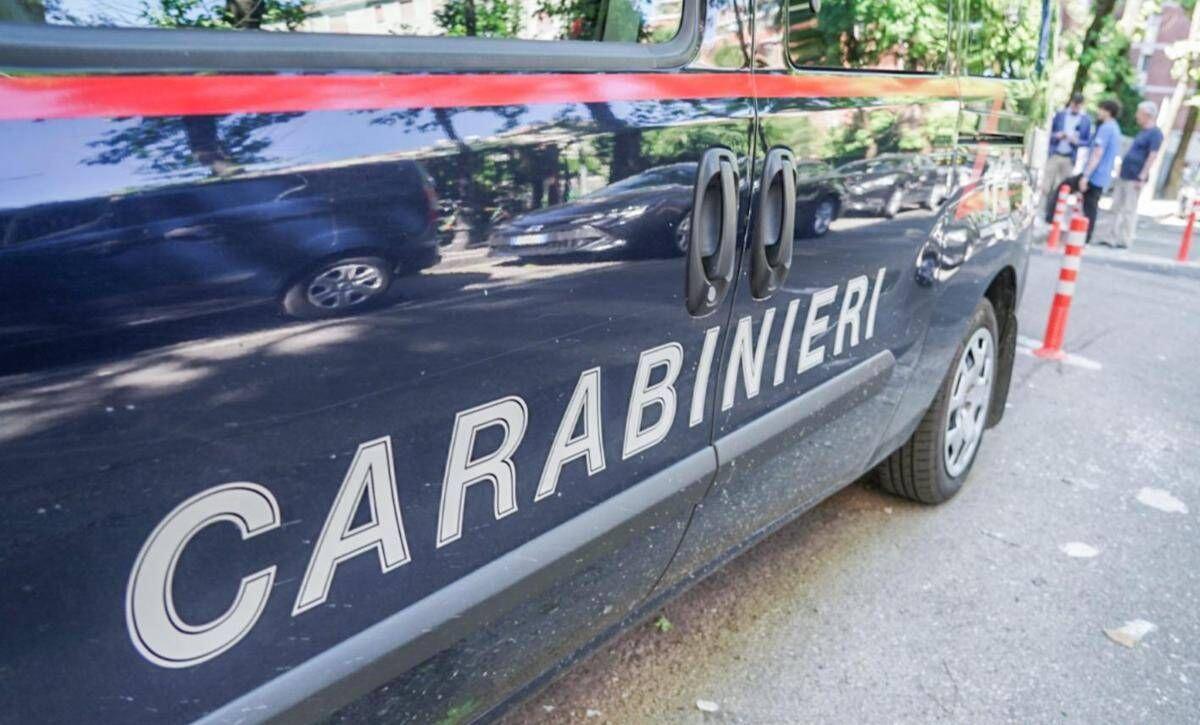 Torino, ciclisti investiti da un'auto dopo lite: 4 feriti, uno in prognosi riservata - 