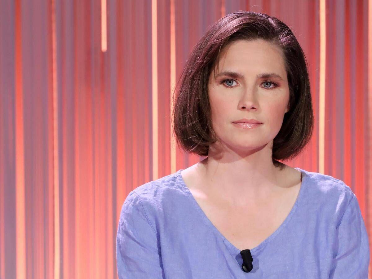 Omcidio Meredith, Amanda Knox presenta 'Cartwheel': "Uso la comicità per raccontare il trauma" - 