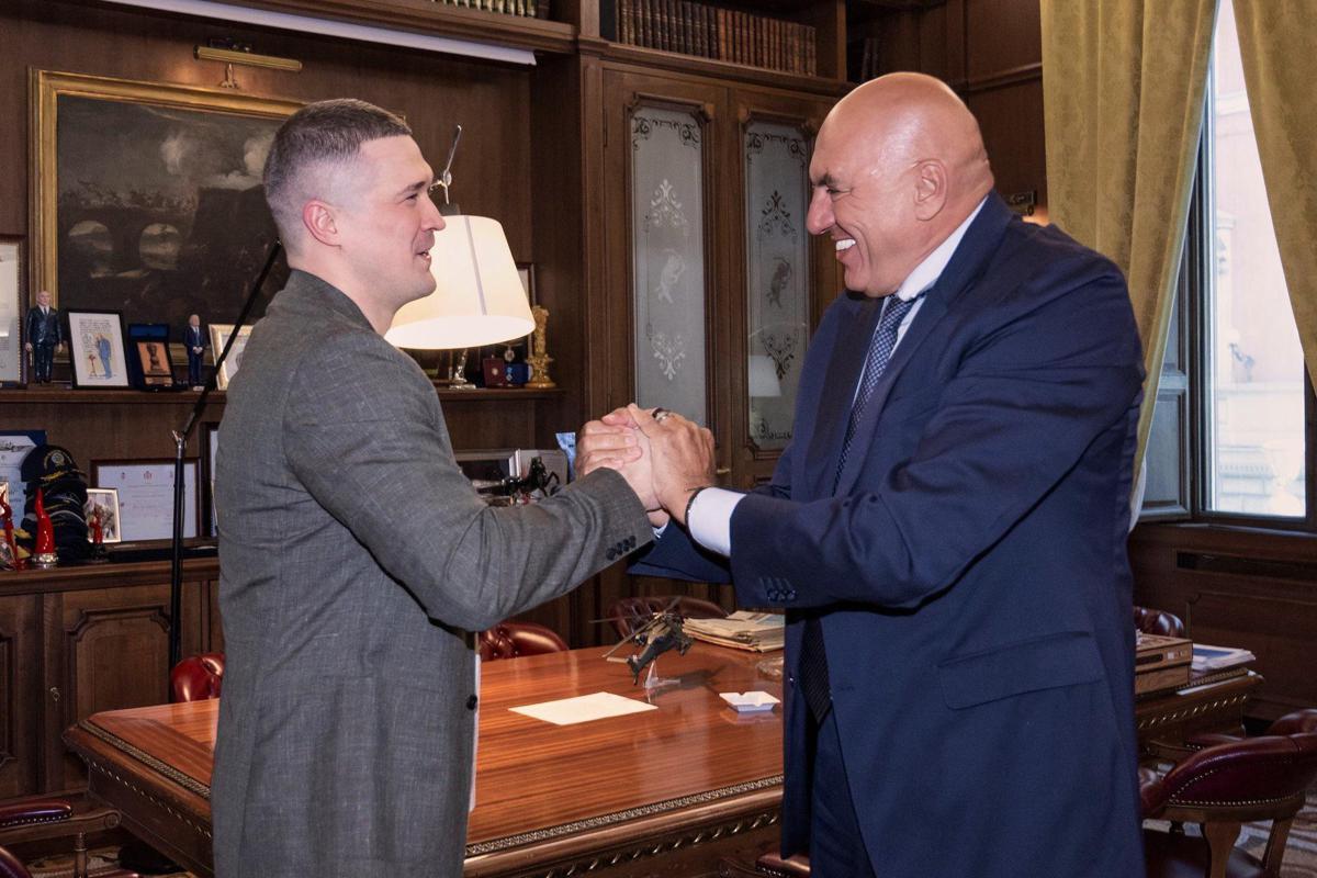 Ucraina, Crosetto incontra Fedorov: ex ministro di Kiev diventa consulente dell'Italia - 
