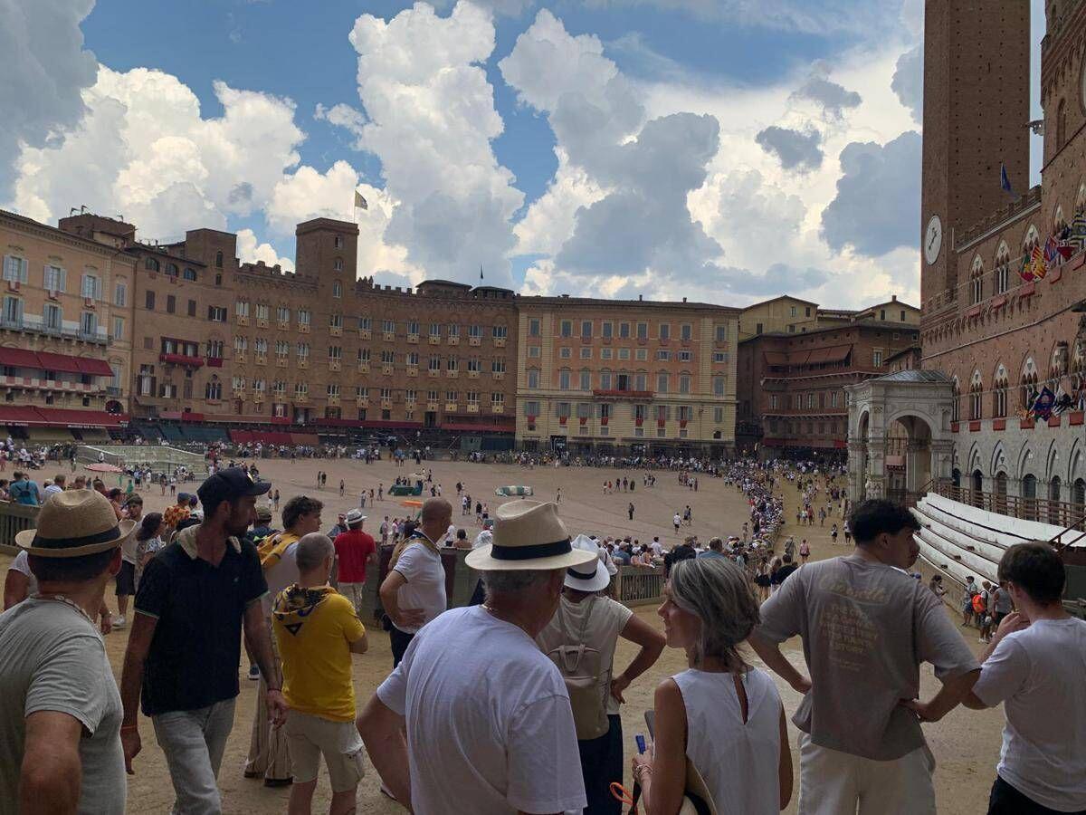 Siena, temporale sulla città: Palio a rischio rinvio - 