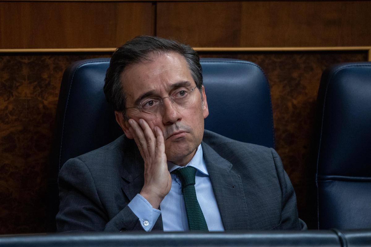 Migranti Ceuta, dalla Spagna nuovo attacco all'Italia: "Misura su controlli arbitraria, affronto ingiustificabile a dignità Ue" - 