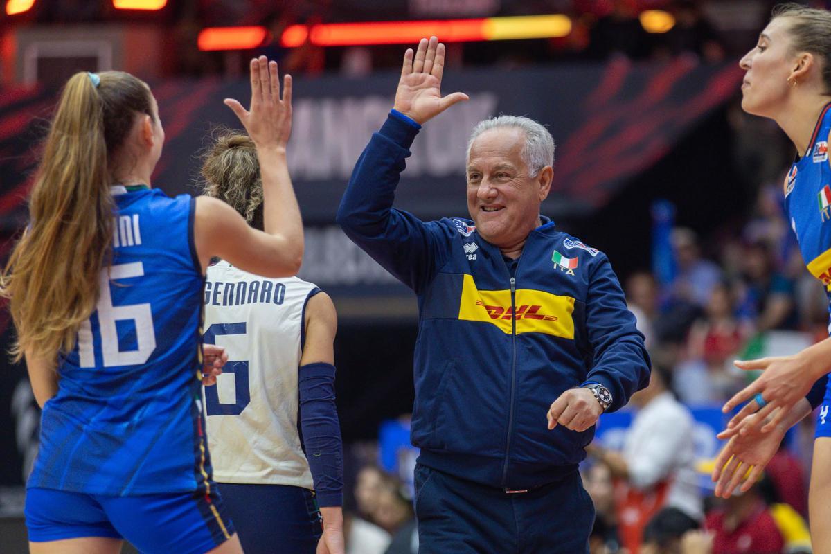 Europei, l'Italvolley travolge 3-0 il Montenegro e resta a punteggio pieno nella Pool D - 