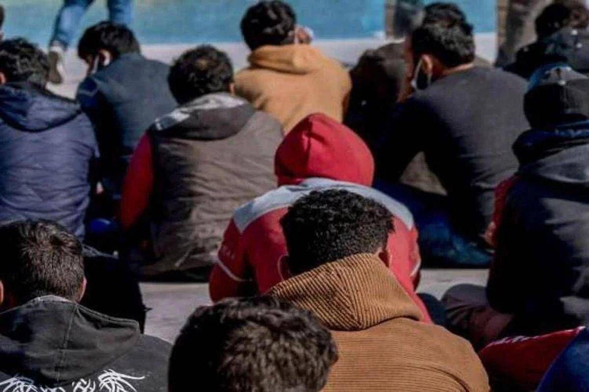 Svizzera riprende i rimpatri di migranti verso l'Italia: i primi a fine mese - 