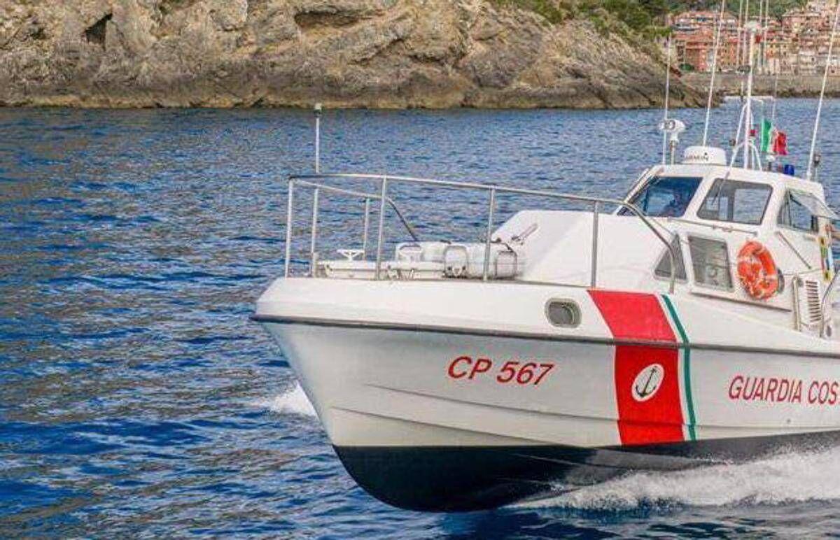 Lampedusa, sub falciato da gommone: muore 29enne - 
