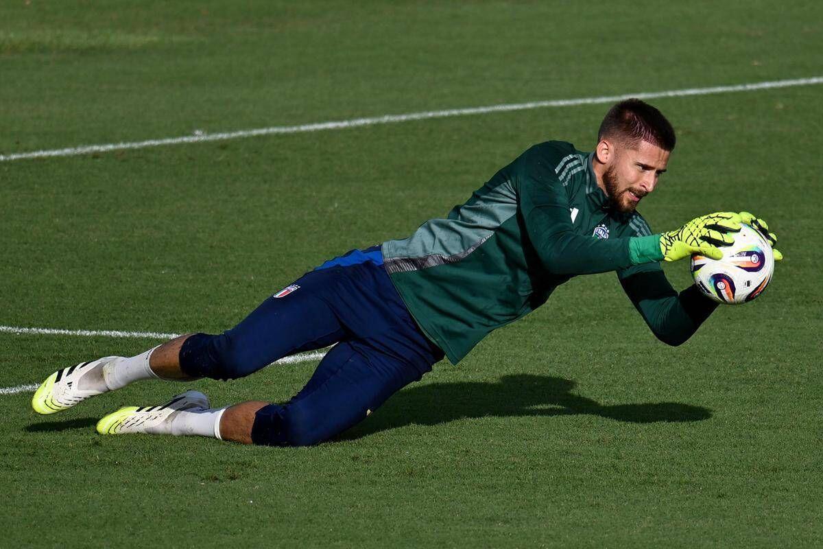 Vicario: "La Juve è un punto d'arrivo, cresciuto con il mito di Buffon" - 