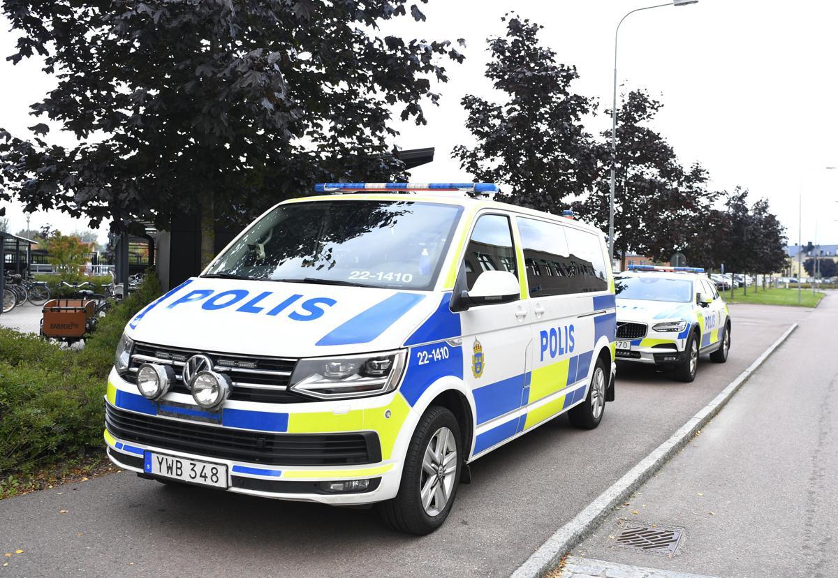 Svezia, attacca una scuola armato di machete: diversi i feriti - 
