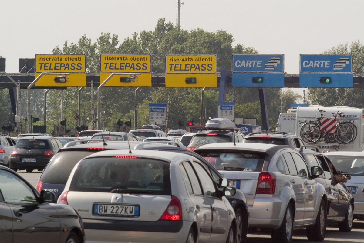 Autostrade senza caselli, la rivoluzione del Free Flow: come funziona - 