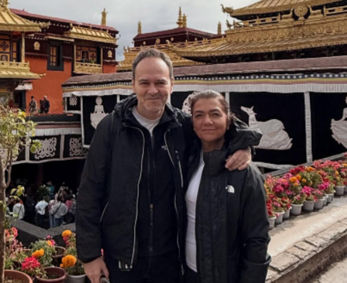 Nepal, Patrizia Marziale e Luca Barachini i turisti italo-svizzeri dispersi. Il post social: "Chiedimi se sono felice" - 