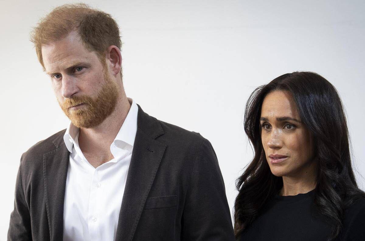 La lite con la famiglia reale e il trasloco, "Harry e Meghan tornano a vivere in Gran Bretagna" - 