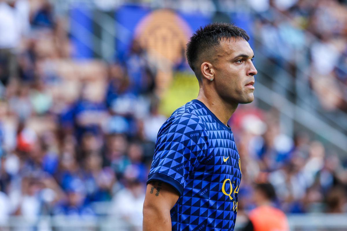 Inter, Lautaro Martinez e Bastoni litigano con l'arbitro - Video - 