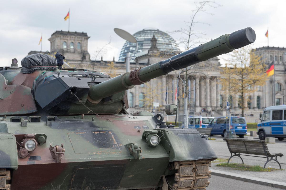 Minaccia russa spaventa Berlino, ecco il piano della Germania da quasi 12 miliardi per missili a lungo raggio - 