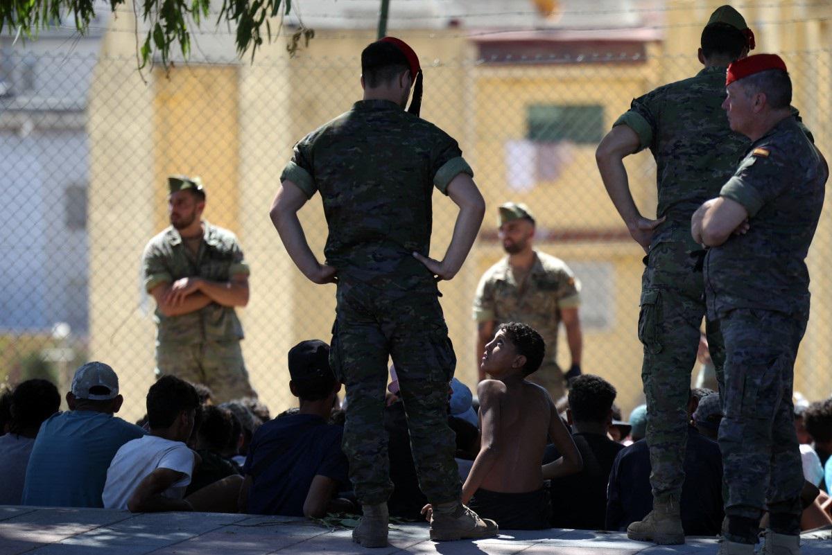 Ceuta, domani riunione d'emergenza dei ministri Ue dopo la lettera dell'Italia e altri 21 Paesi - 