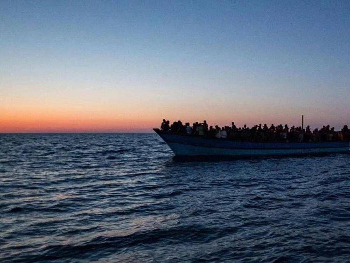 Migranti, Berlino: "Ci aspettiamo che i trasferimenti continuino". Tajani: "Trovare un equilibrio sulle Ong" - 
