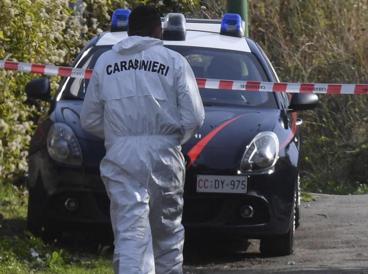 Varese, 40enne ucciso a colpi di arma da fuoco: corpo trovato in parcheggio - 