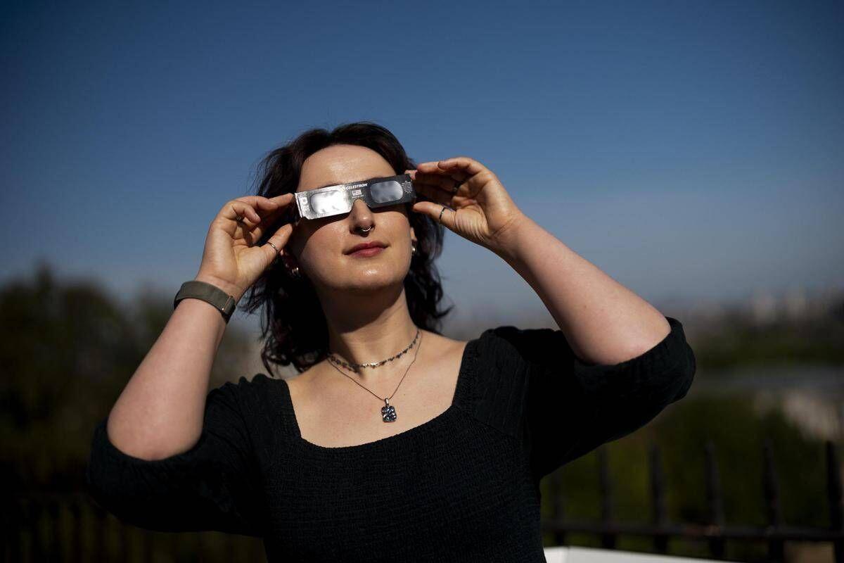 Eclissi totale, oggi lo spettacolo astronomico: ecco dove il sole sarà completamente oscurato - 