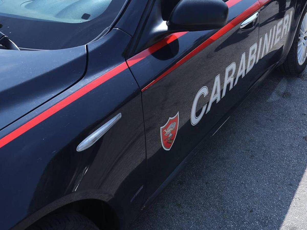 Milano, turista di 21 anni in difficoltà chiede aiuto ma viene violentata: un arresto - 