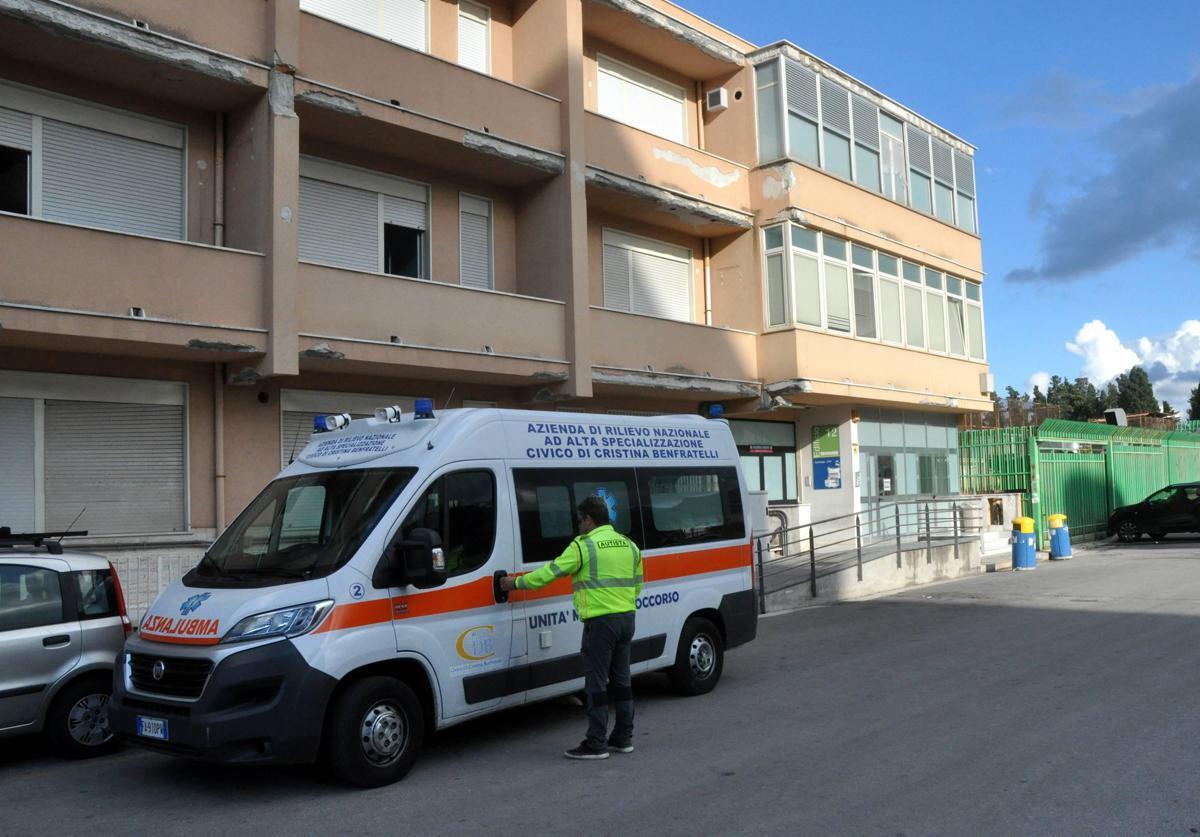 Bimba morta a Palermo, il cuginetto in isolamento: è positivo alla difterite - 