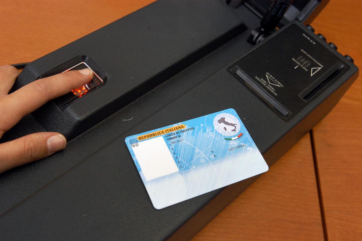 Carta d'Identità Elettronica al posto dello Spid? Come utilizzarla e come recuperare Pin e Puk - 