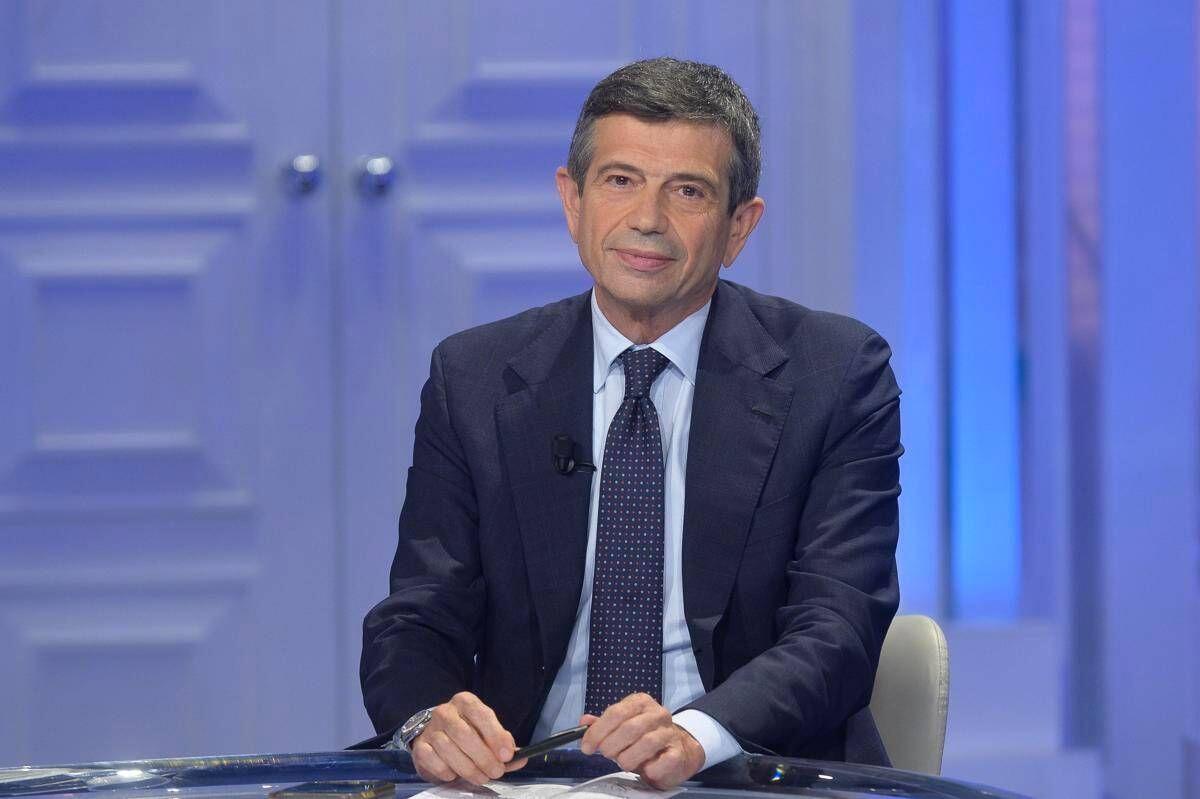 Rissa con spranghe e bottiglie in centro a Milano, Lupi: "Sicurezza centrale, Sala ha sottovalutato il problema" - 