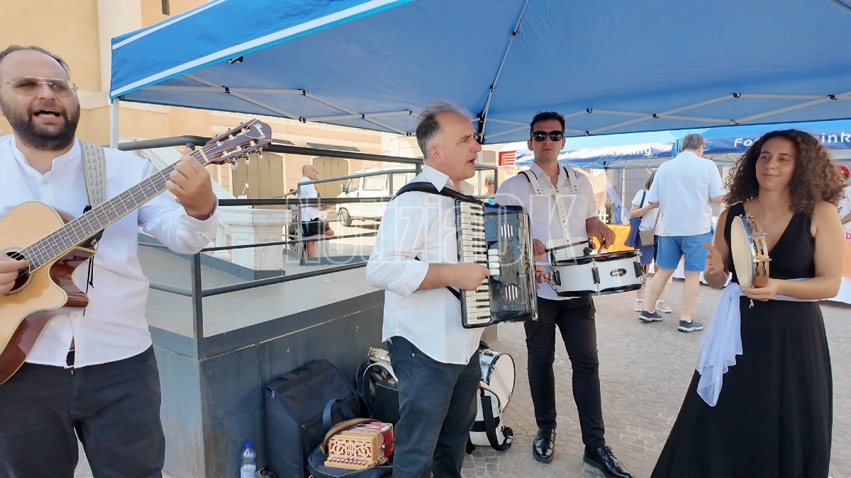 turisti crotone redazione 31.07.2026