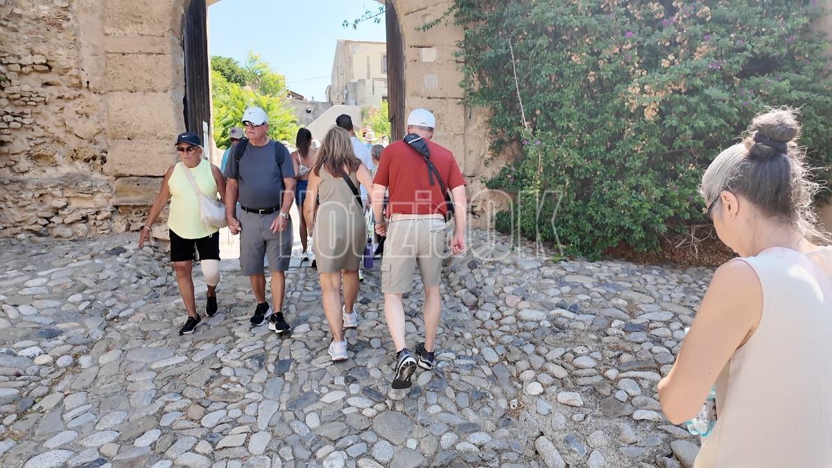 turisti crotone redazione 31.07.2026