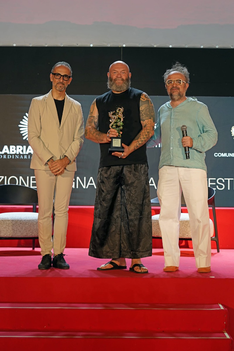 Magna Grecia Film Festival Carl Brave - Foto Uff. Stampa Magna Grecia Film Festival 1 agosto 2026