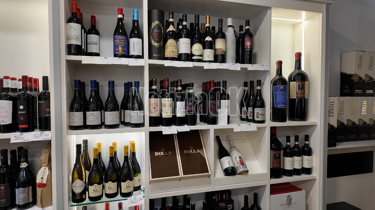 Raffaele e Luciana Marino - Enoteca Marino - Foto Redazione 