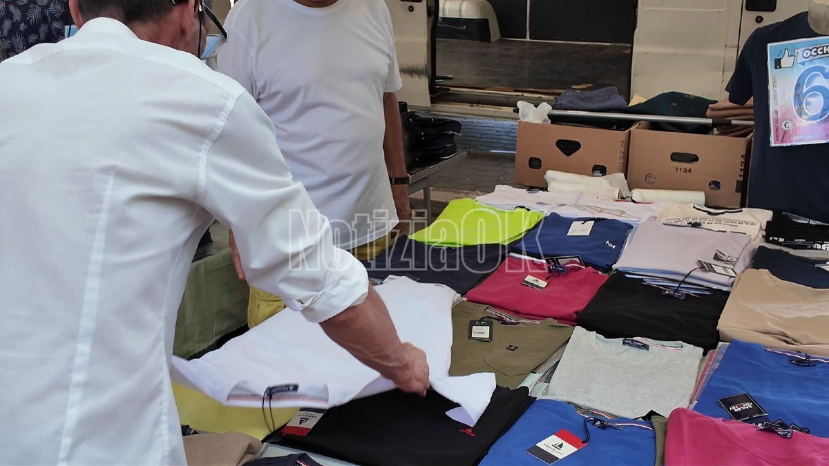 Mercato domenicale - 23 agosto 2026 - Foto Redazione 