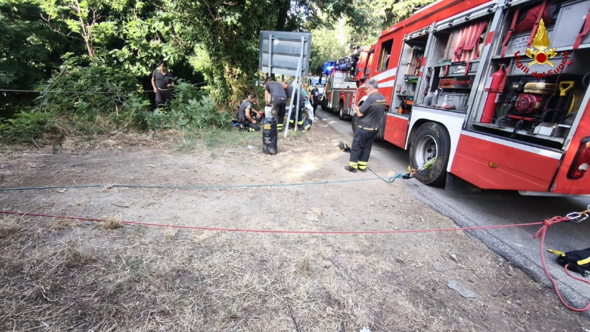 Vigili del fuoco Santo Stefano di Aspromonte - Foto Uff. Stampa Vigili del fuoco Santo Stefano di Aspromonte 24.08.2026