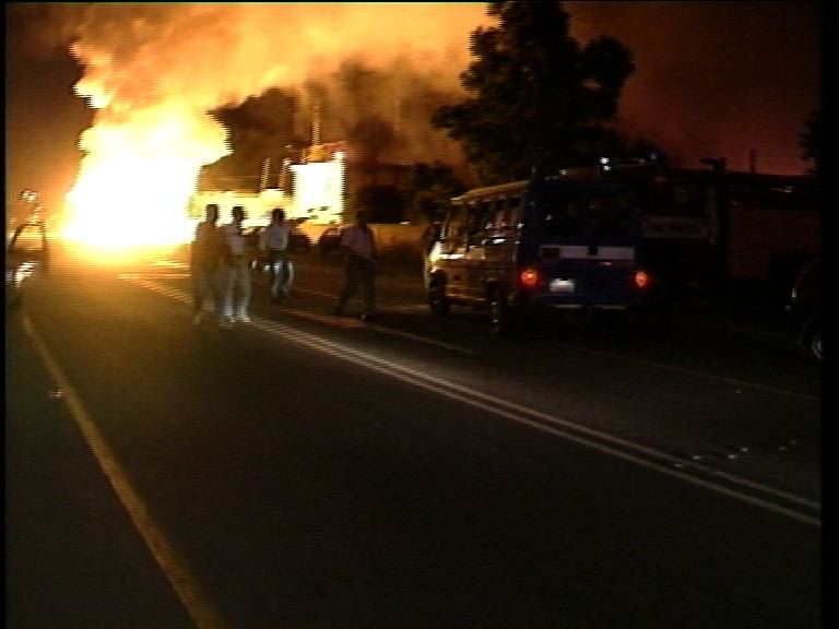 Crotone, 6 settembre 1993: la notte in cui l’Enichem prese fuoco - Foto: Redazione