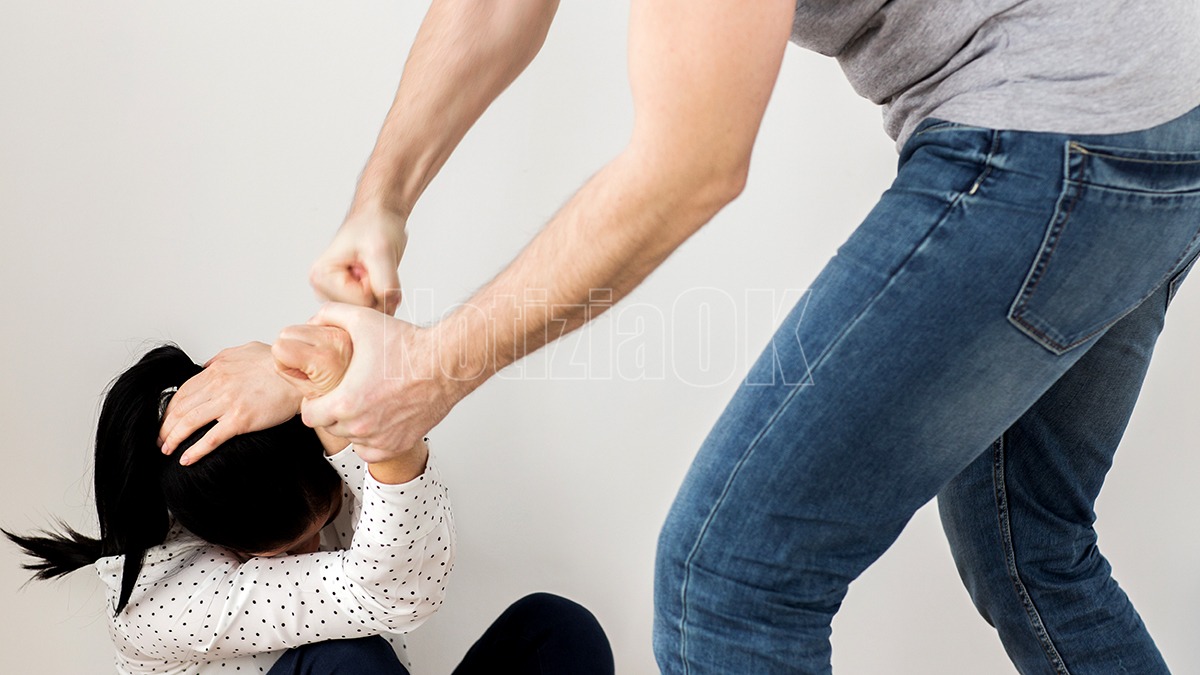 Violenza sulle donne, l’Istat: quasi 3 milioni hanno subito abusi fisici o sessuali prima dei 16 anni - Foto: Redazione 