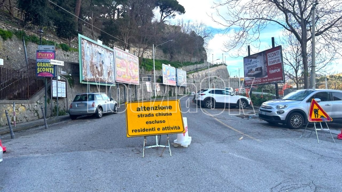 Catanzaro - Su viale dei Normanni riaperta una corsia - Foto: Redazione