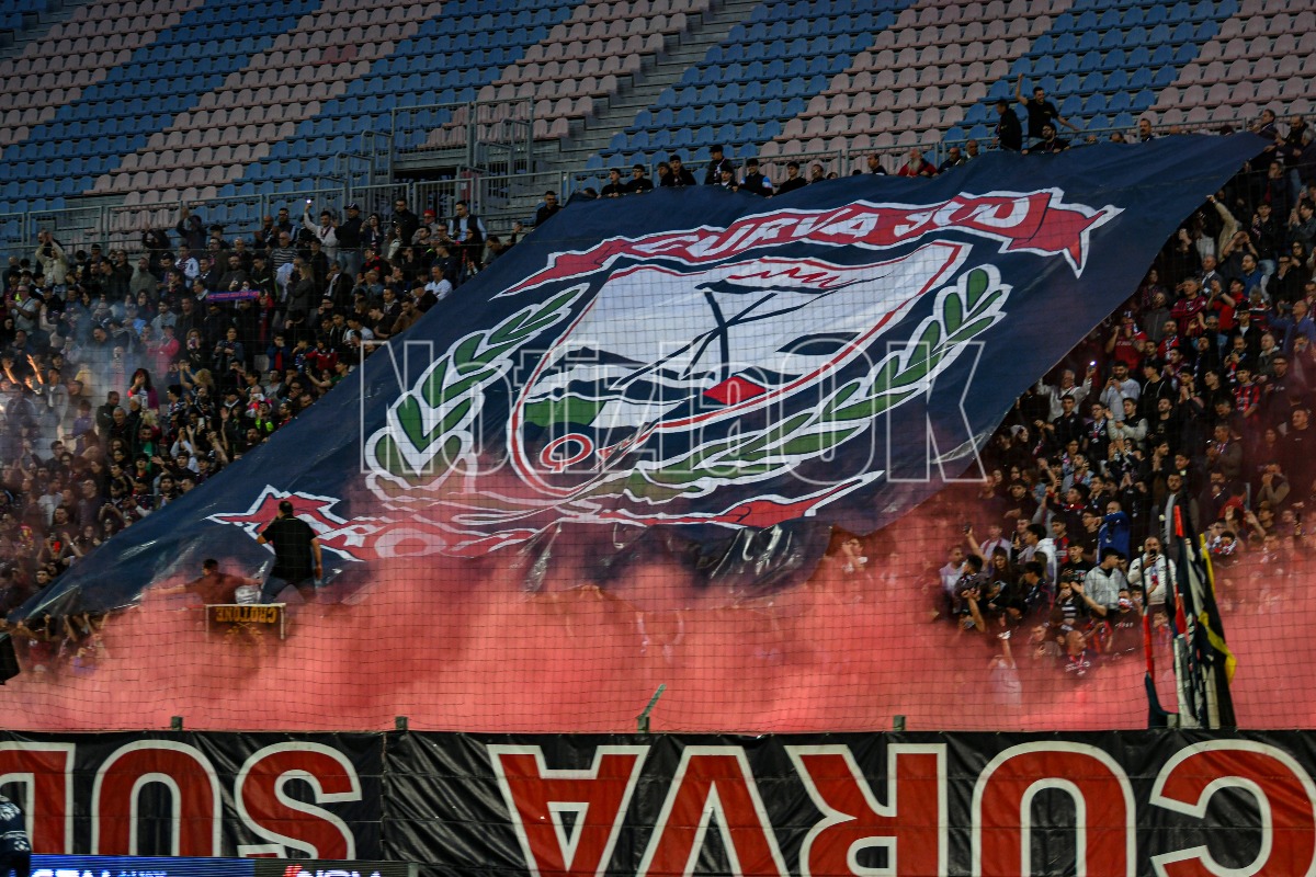 Crotone-Inter U23, silenziosa protesta della Curva Sud: “Questo calcio non ci appartiene” - Crotone - Feralpisalò 3-1 - La Curva Sud Crotone - Foto: Andrea Rosito