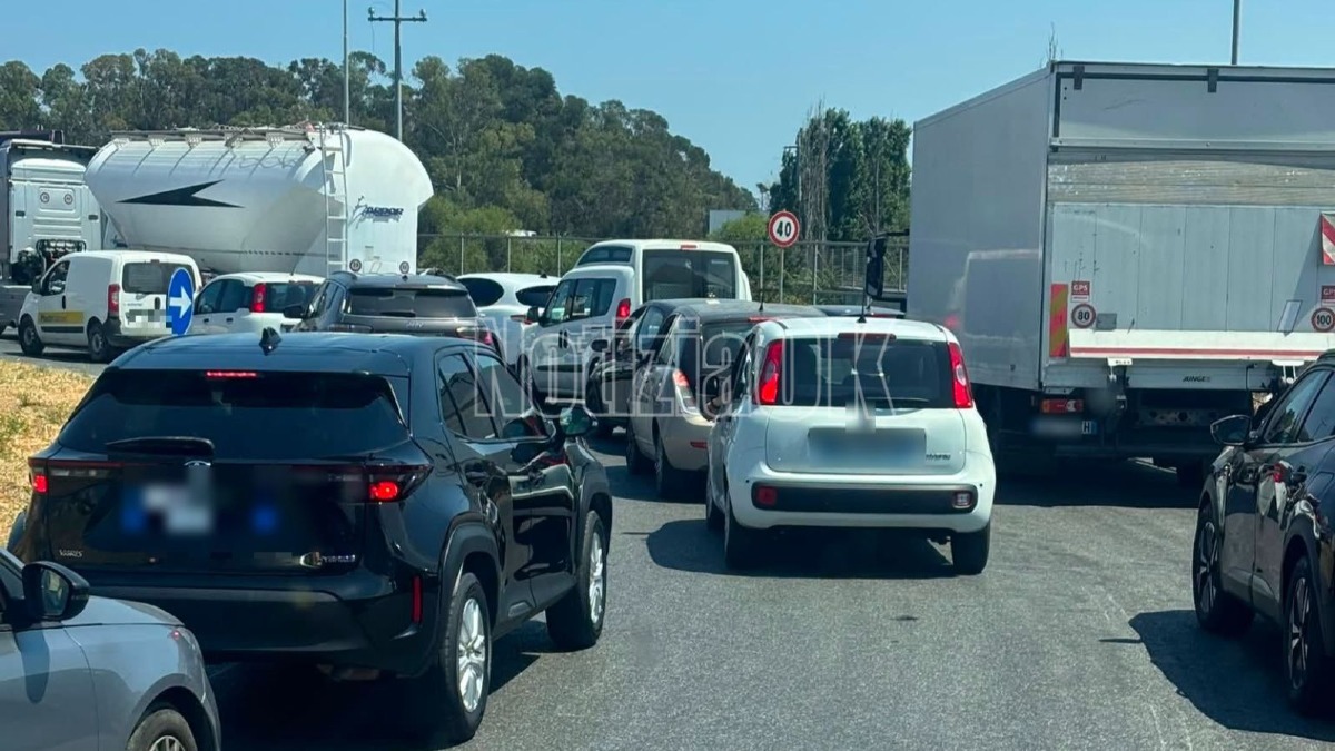 Autotrasporto, il 9 ottobre si ferma la Calabria: Gasolio alle stelle e aziende al collasso - Foto: Redazione 