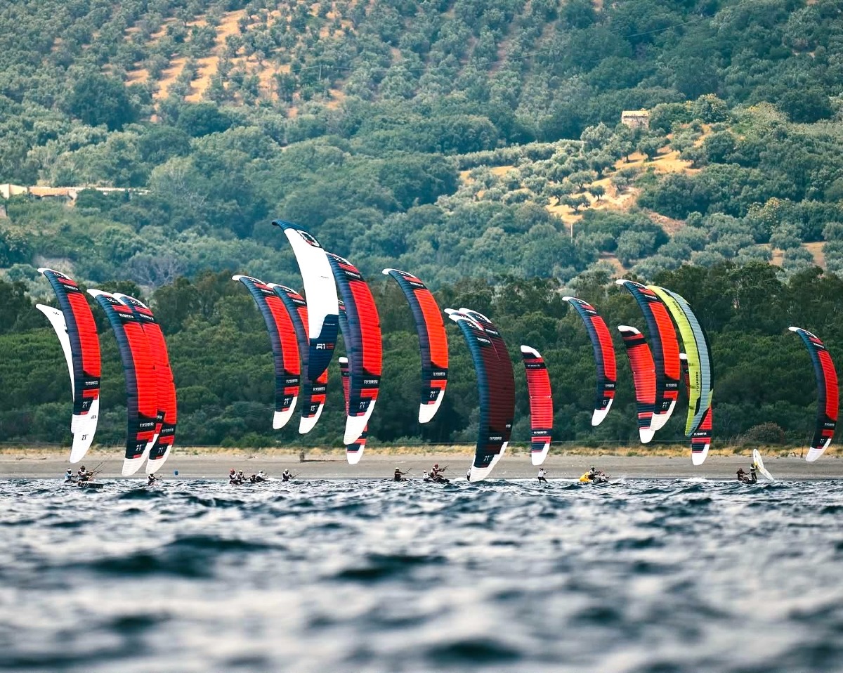 Gizzeria - Kite World Championships, a luglio il grande spettacolo del kitesurf  - Foto Uff. Stampa Associazione Costruttori nautici dei due mari 