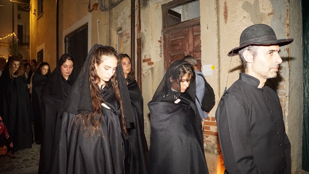Motta di Rovito, successo per la 28ª Sagra agli Arnedos: il borgo celebra la storia e le tradizioni - Foto Uff. Stampa Comune di Rovito