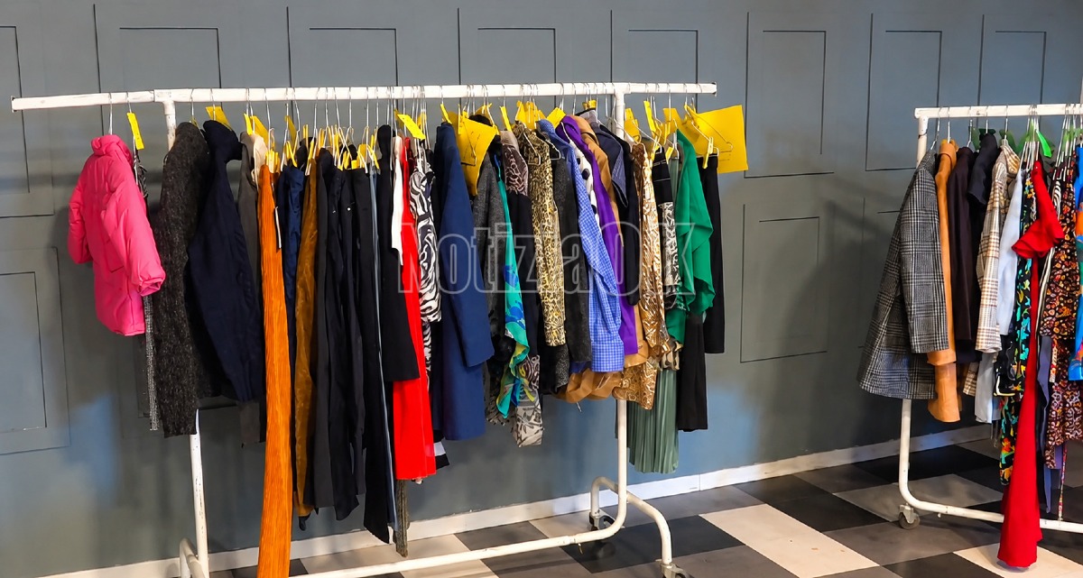Crotone, ritorna lo Swap-Party: i vestiti prendono nuova vita - Foto: Redazione 