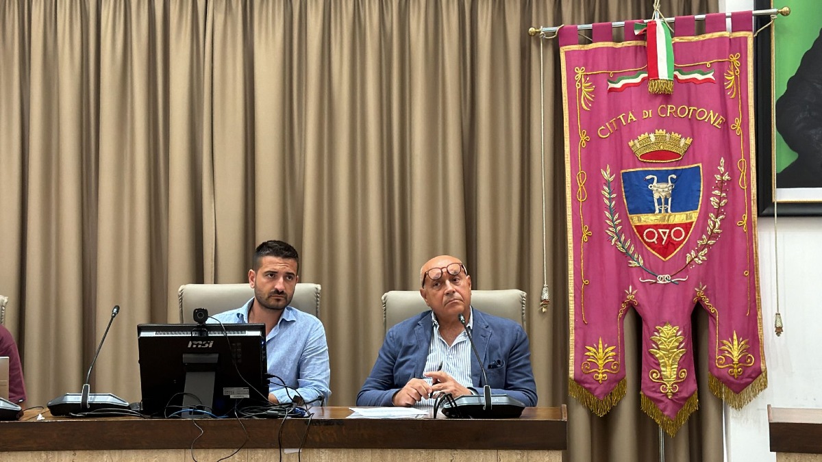 Crotone, Oli esausti vegetali, audizione del presidente Akrea in Terza Commissione - Foto: Uff. Stampa Comune di Crotone