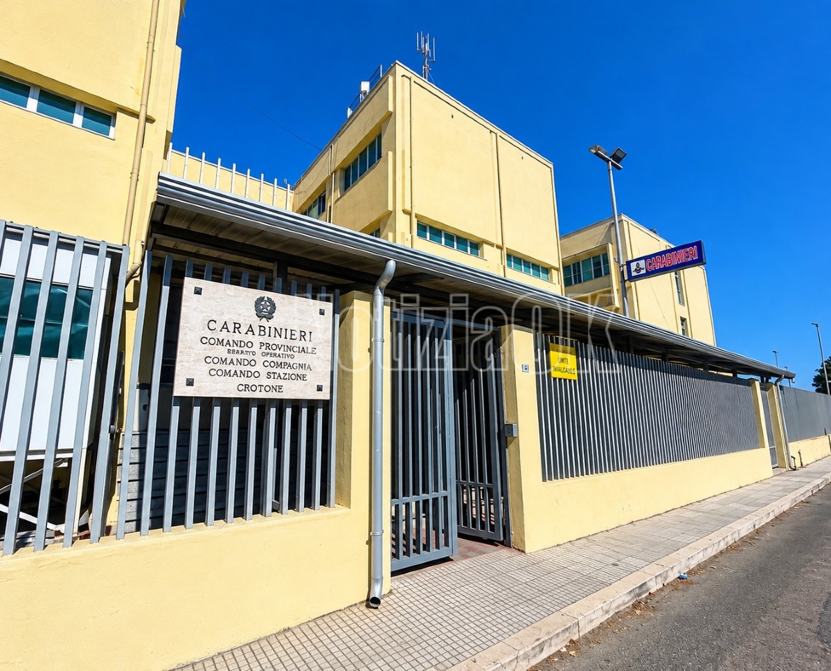 Il Colonnello Dario Pini lascia Catanzaro, guiderà i Carabinieri di Crotone - Foto: Redazione 