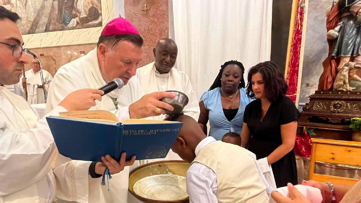 Girifalco, la Giornata dei Migranti nel segno dell’accoglienza: battezzati Noel e Giorgio -  Foto Uff. Stampa San Rocco di Girifalco