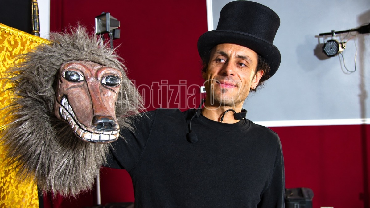 Dal cuore di Crotone alle piazze d’Italia: il viaggio del maestro burattinaio Angelo Gallo - Foto: Redazione 