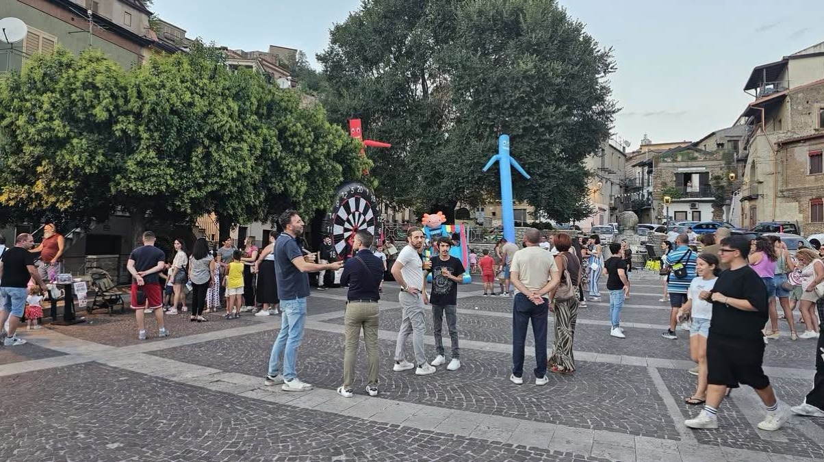 “Africa nel cuore”,  a Roccabernarda serata di beneficenza: il ricavato destinato alla missione in Africa - Foto: Uff. Stampa Comune di Roccabernarda