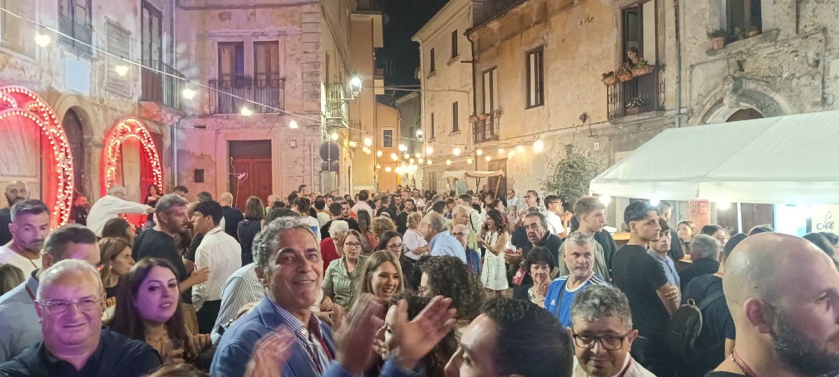 Grimaldi Enoica 2026, il borgo del Savuto brinda al successo e già guarda al futuro - Foto Uff. Stampa Grimaldi Enoica 