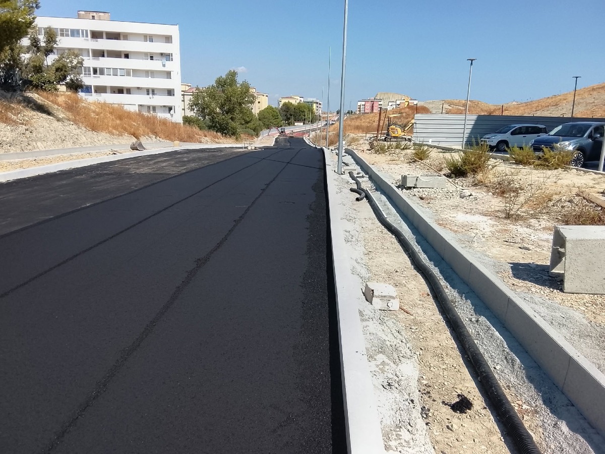 Crotone, lavori per il prolungamento di via Peppino Impastato: si avvicina il completamento dell’opera - Foto: Uff. Stampa Comitato di quartiere Tufolo Farina