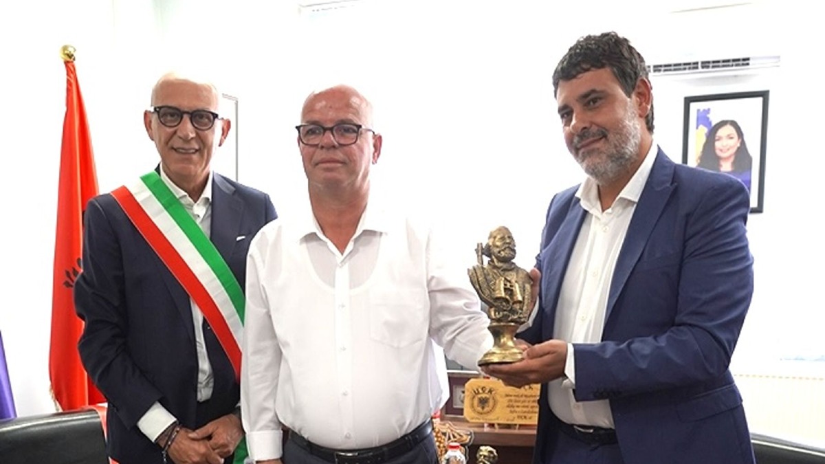 Vakarici costruisce la rete dell’Arbëria internazionale: nuovi ponti con i Balcani - Foto Uff. Stampa Comune di Vaccarizzo 