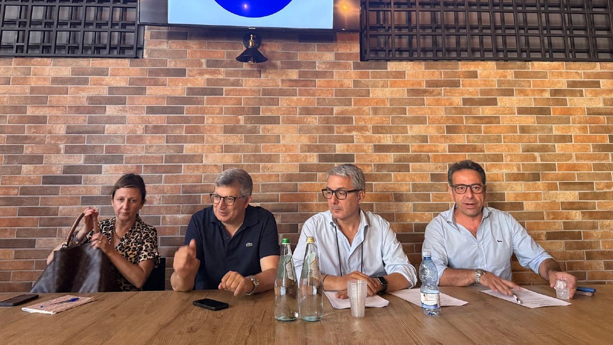 Tonino Barberio guida Azione Catanzaro: «Costruiamo insieme un partito forte» - Foto Uff. Stampa Azione Calabria 
