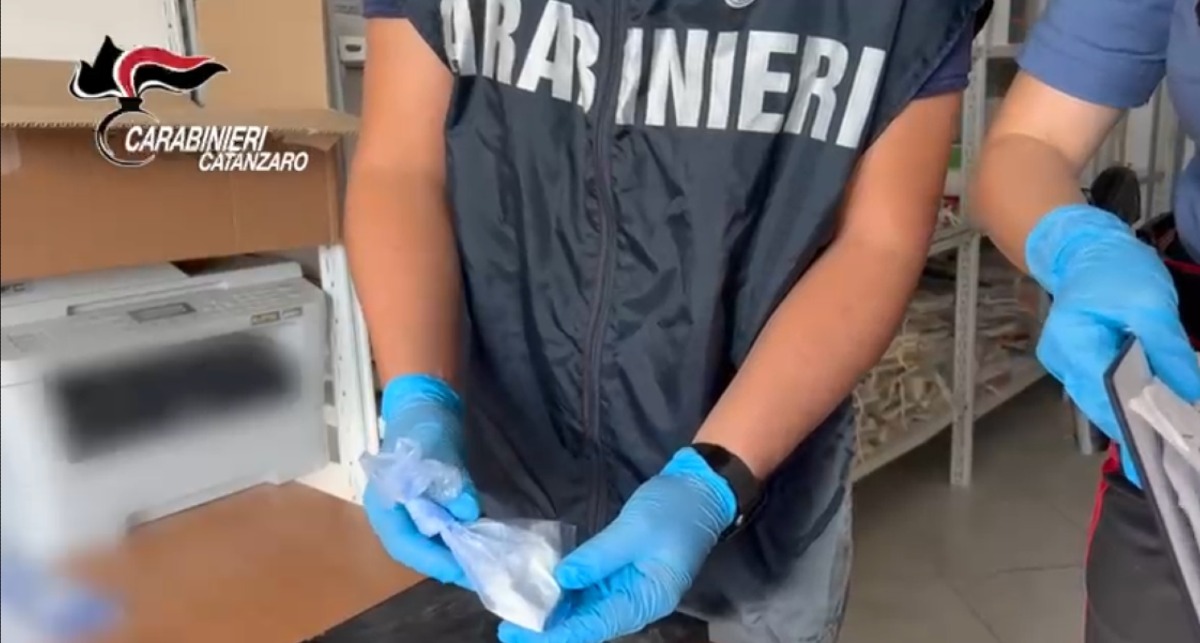 Falerna, arrestato 42enne con oltre 70 grammi di cocaina: droga da 6mila euro - Foto Uff. Stampa Carabinieri Catanzaro
